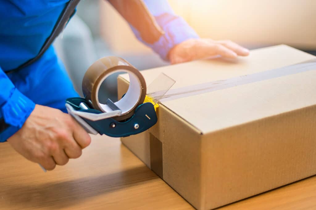 packing and shipping services