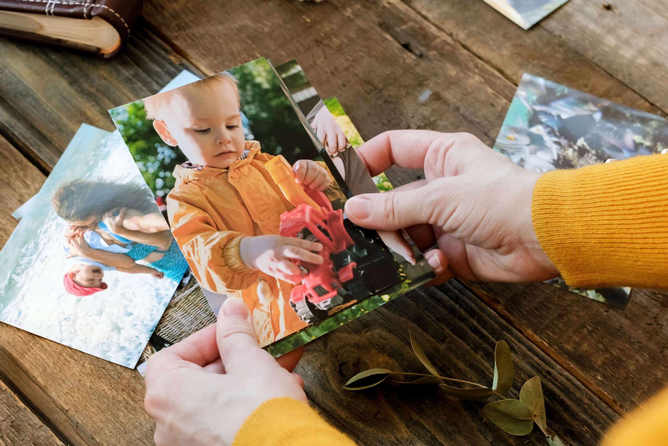 Why We Still Need Photo Printing Services in a Digital Age